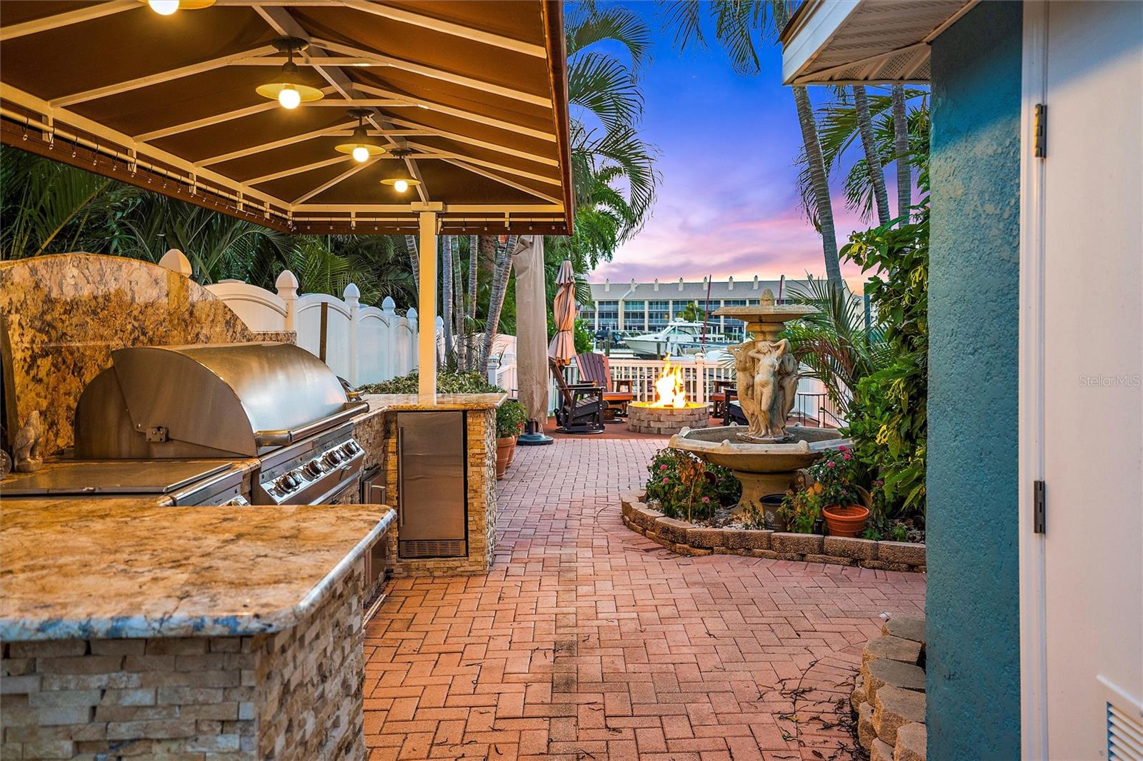 TIERRA VERDE UNIT 1 1ST REP - Residential