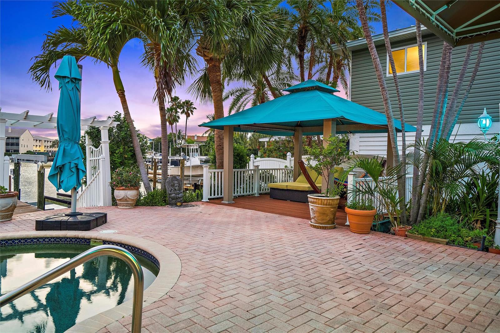 TIERRA VERDE UNIT 1 1ST REP - Residential