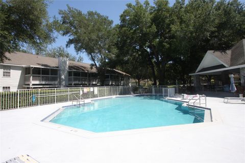 A home in APOPKA