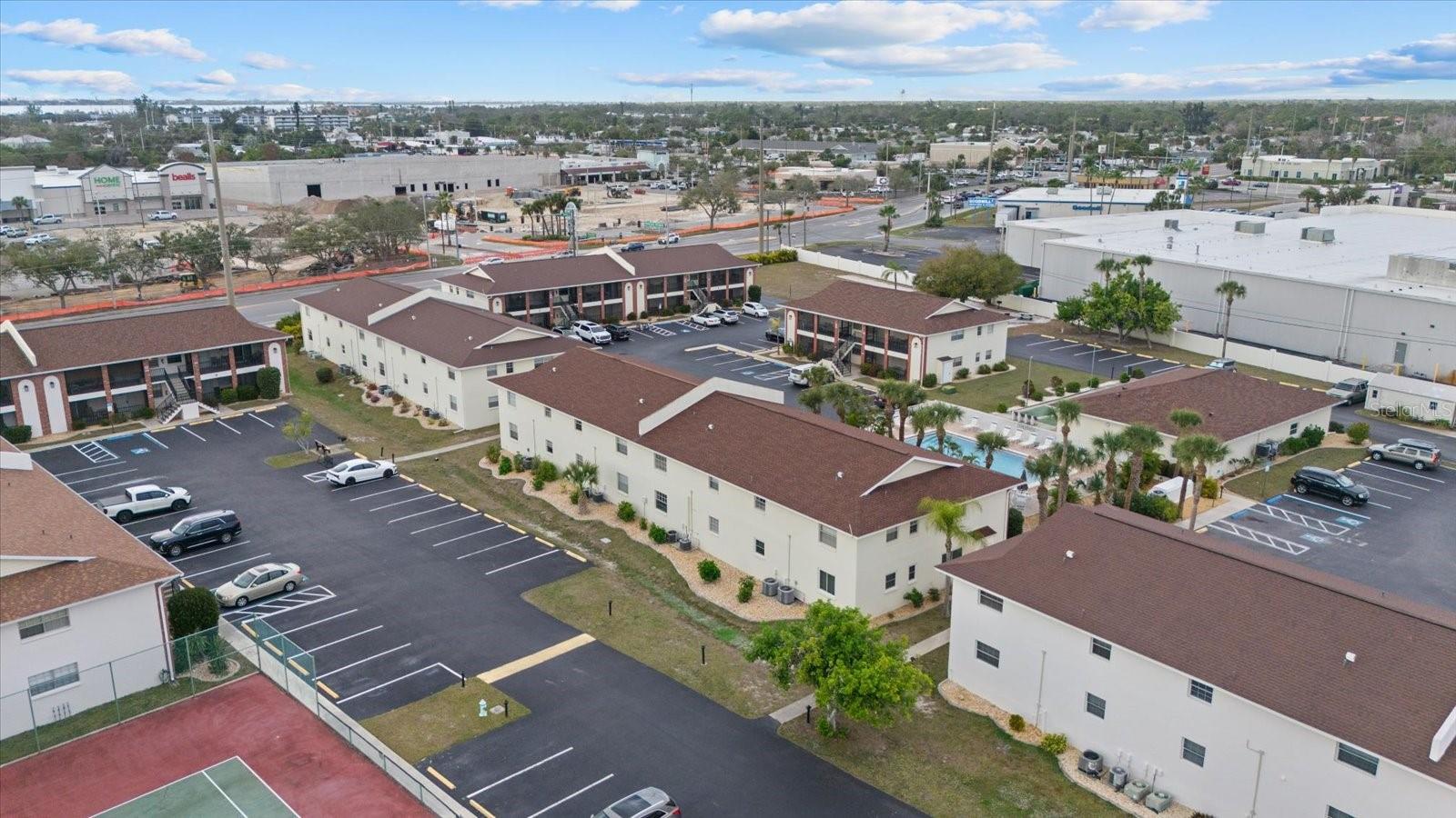 PALM MANOR PH 02 - Residential Lease