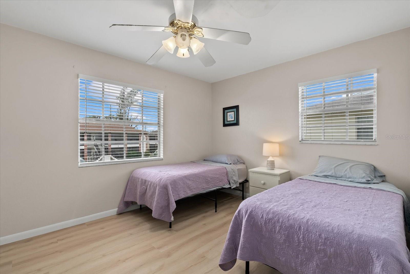 PALM MANOR PH 02 - Residential Lease