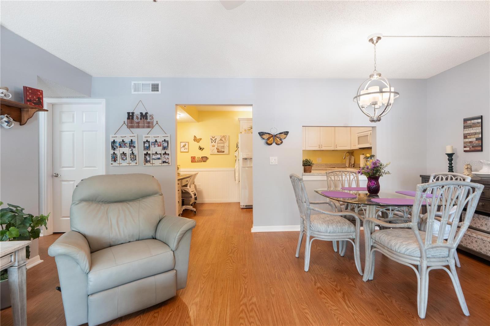 PINE RIDGE AT SUGAR CREEK - Residential