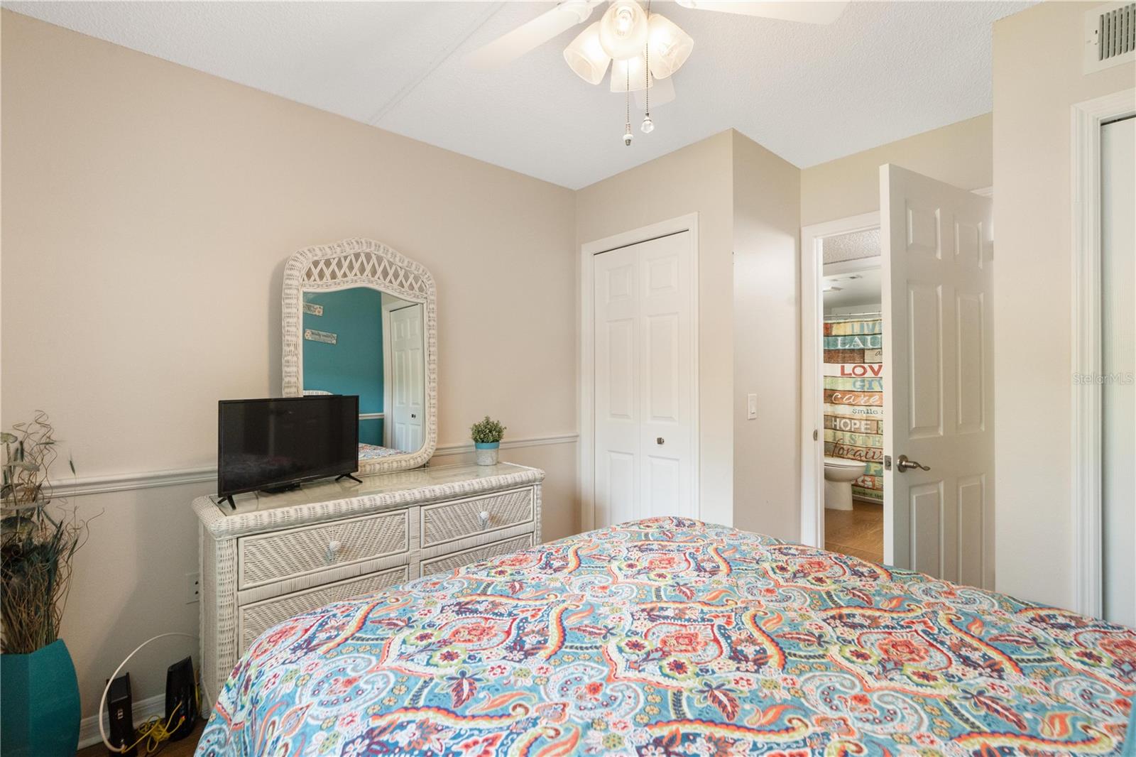 PINE RIDGE AT SUGAR CREEK - Residential
