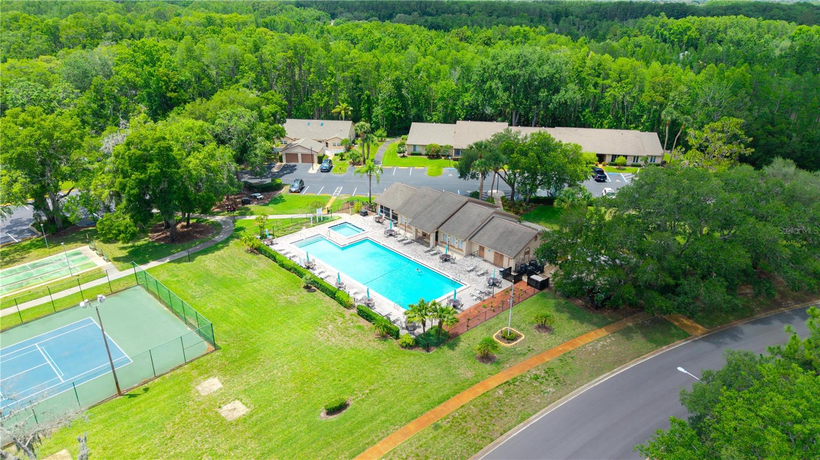 PINE RIDGE AT SUGAR CREEK - Residential