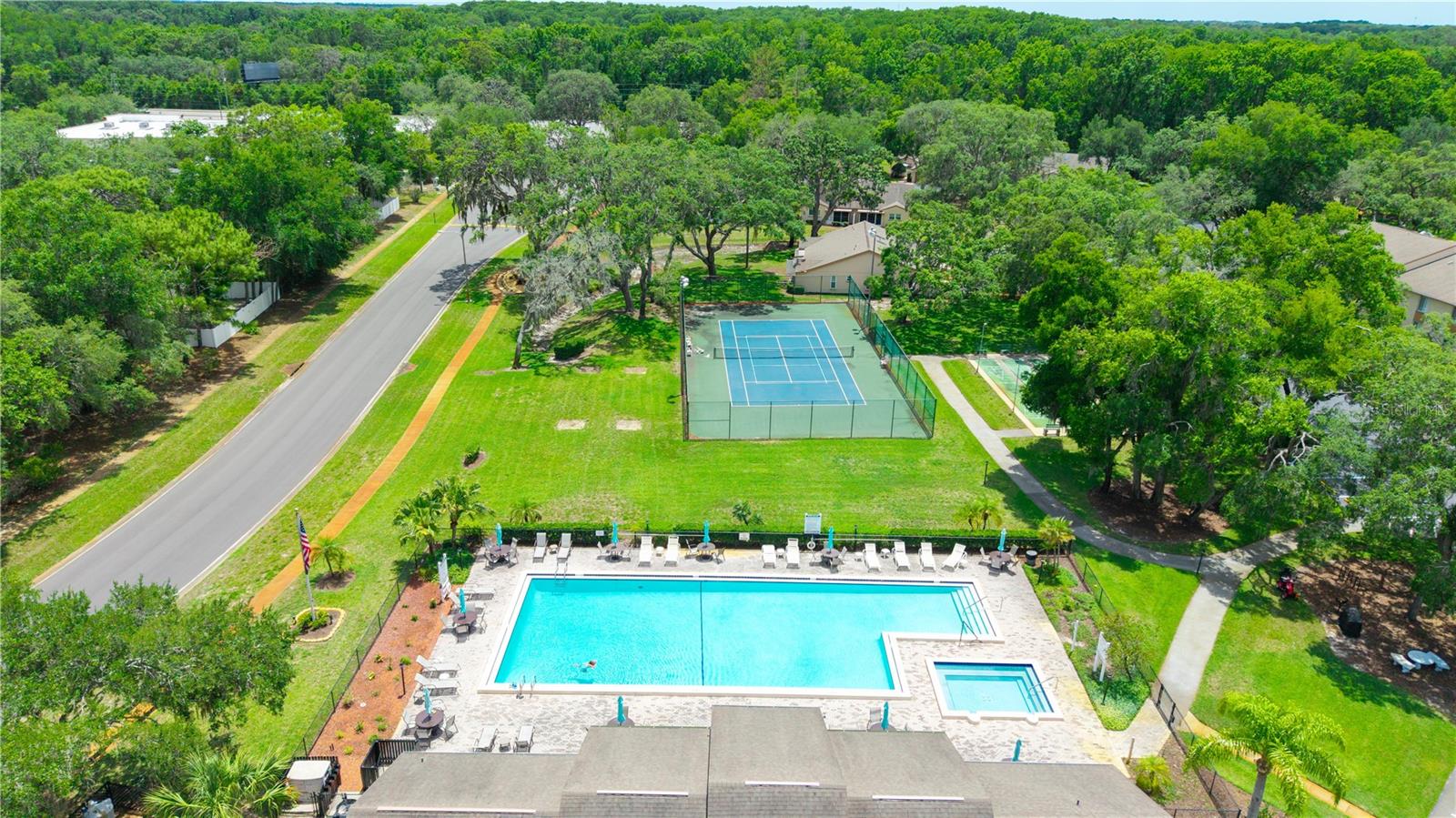 PINE RIDGE AT SUGAR CREEK - Residential