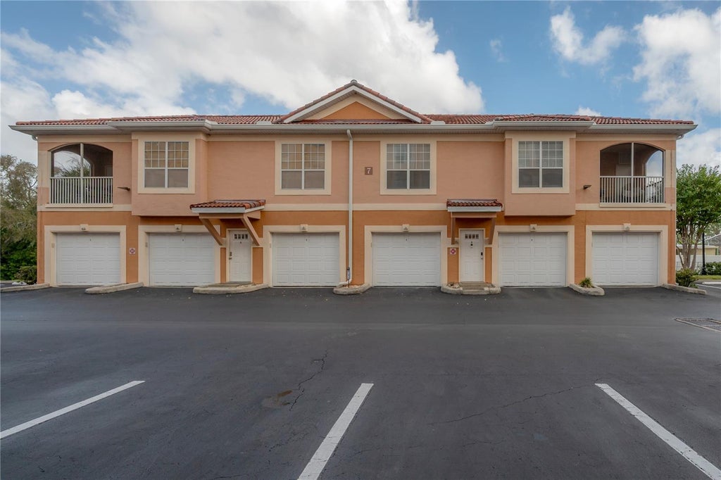 Photo of 5000 Culbreath Key Way #7-702, Tampa, FL 33611 (MLS # TB8562321)