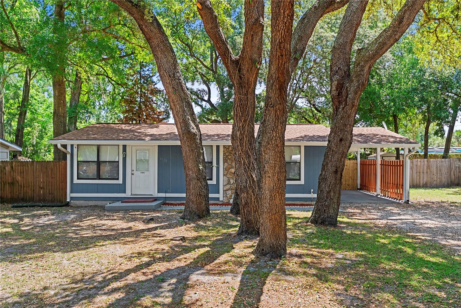 PALM HEIGHTS - Residential
