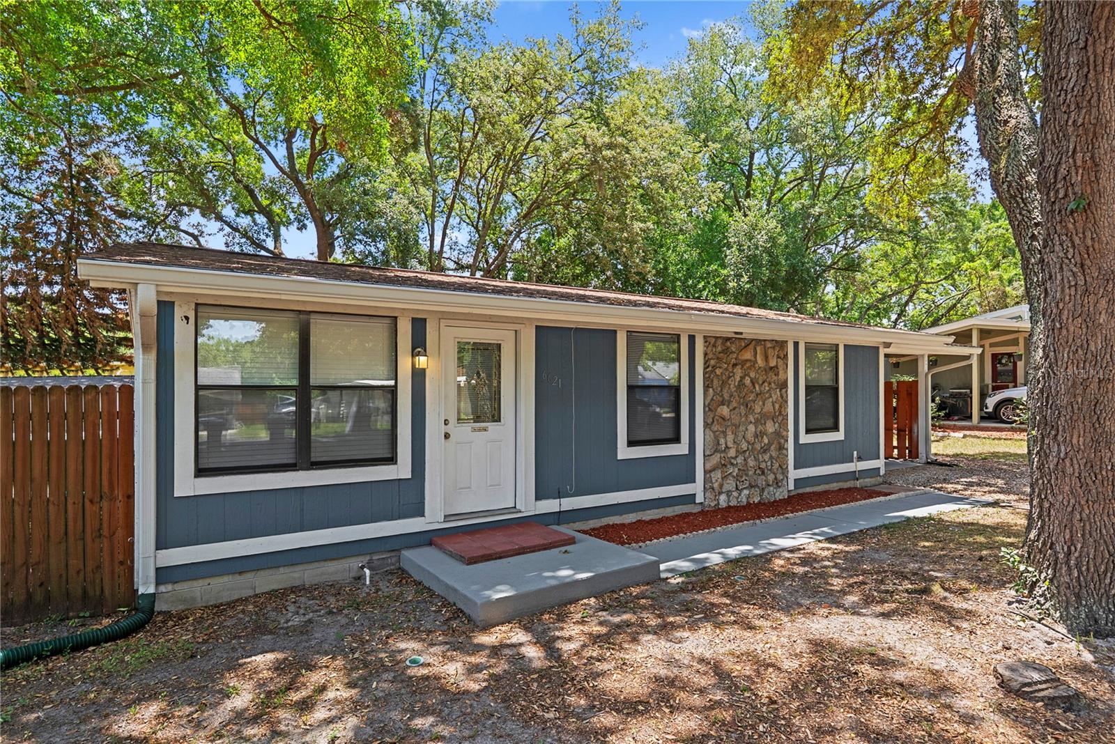 PALM HEIGHTS - Residential