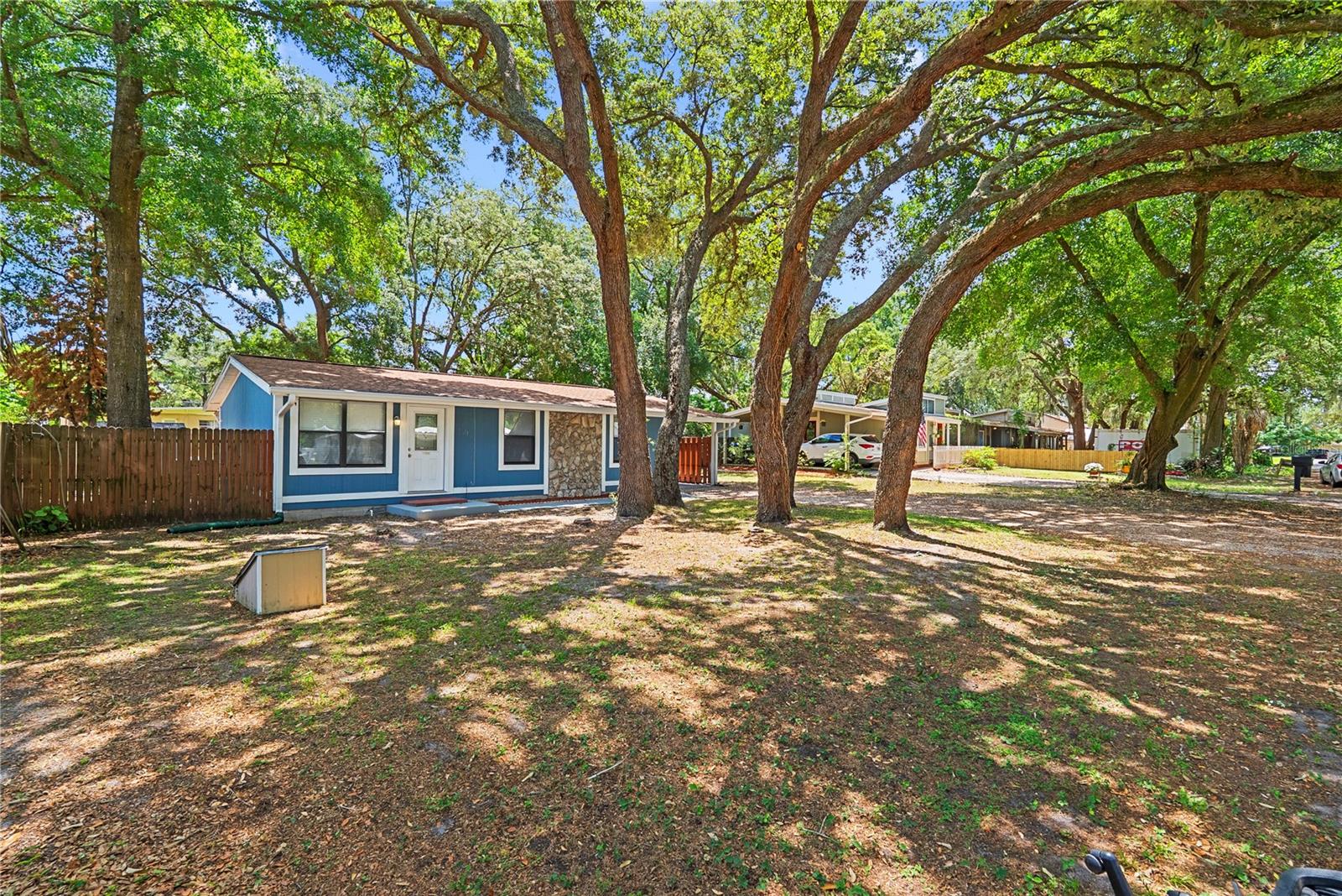 PALM HEIGHTS - Residential