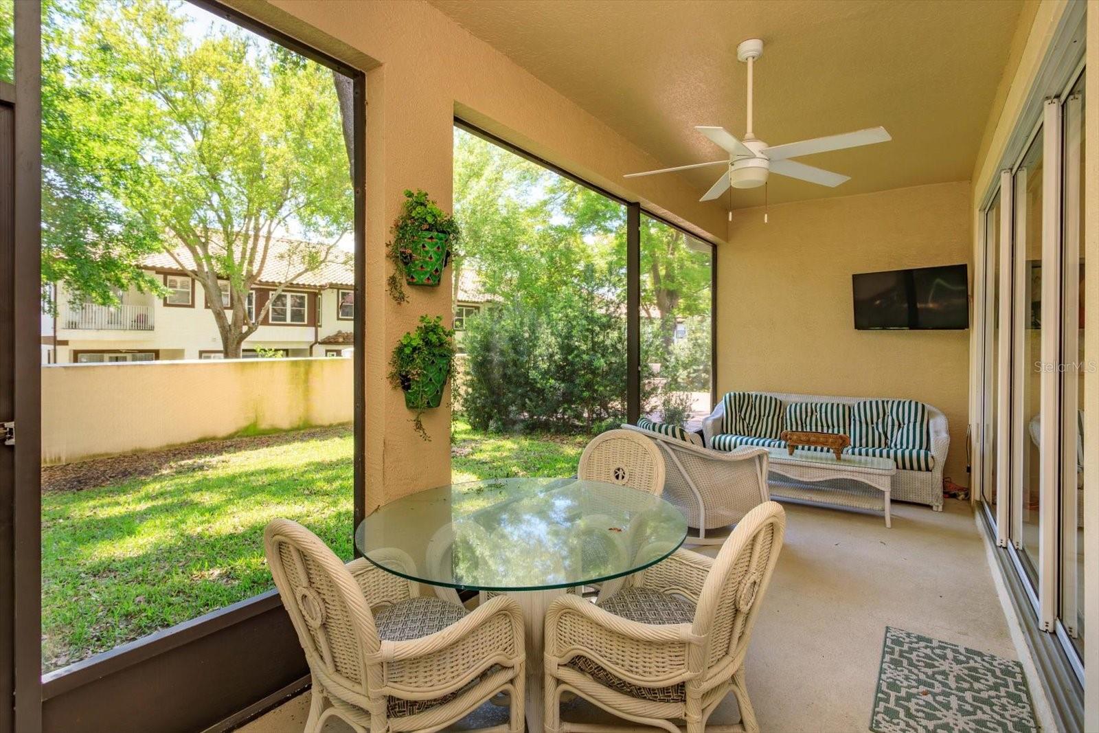 BELLA NOTTE AT VIZCAYA PH 03 - Residential