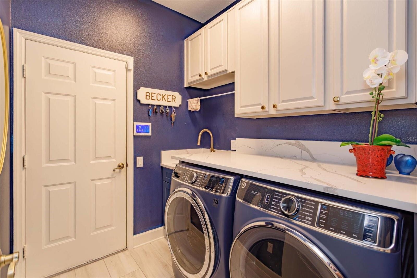 BELLA NOTTE AT VIZCAYA PH 03 - Residential