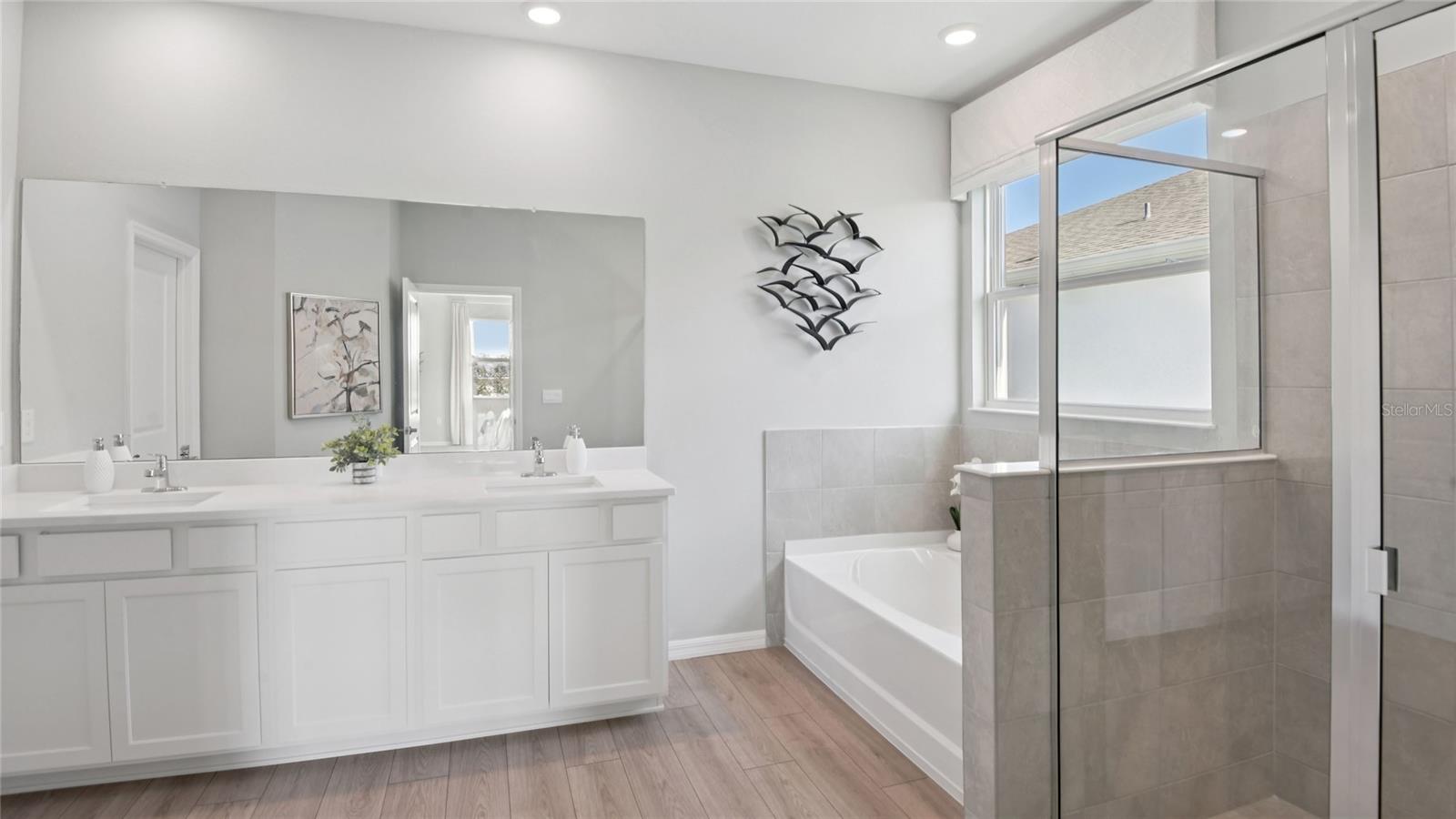 BUCHANAN TRAILS - Residential