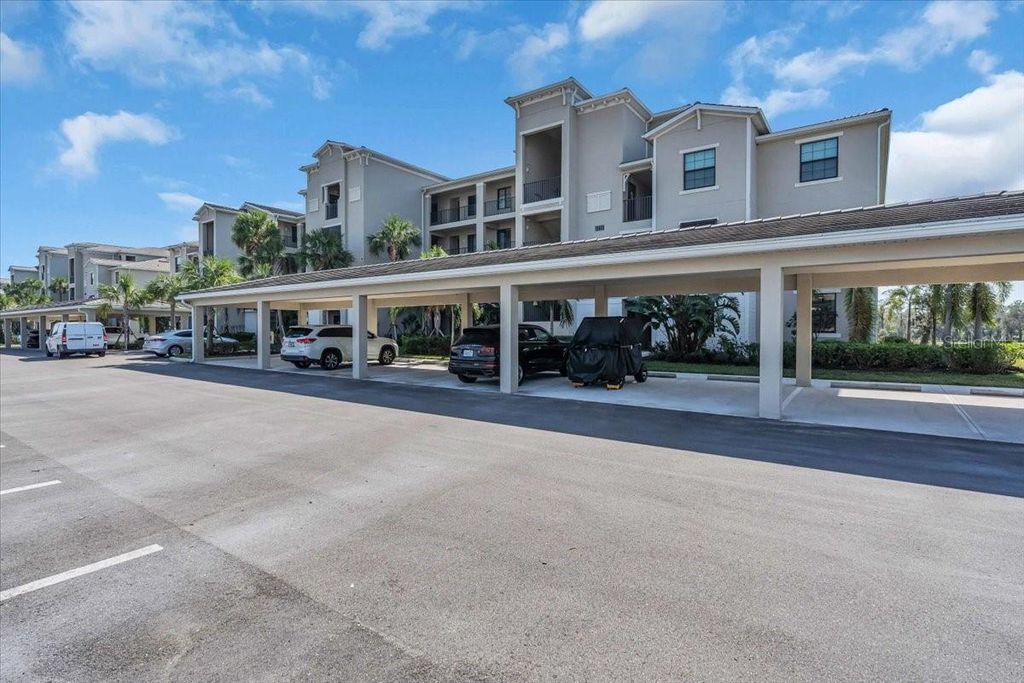 Photo of 18008 Gawthrop Drive #108, Bradenton, FL 34211 (MLS # A4660392)