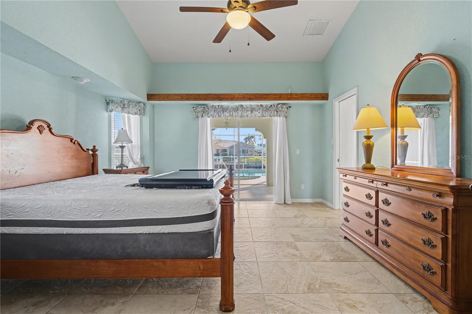 PUNTA GORDA ISLES SEC 08 - Residential