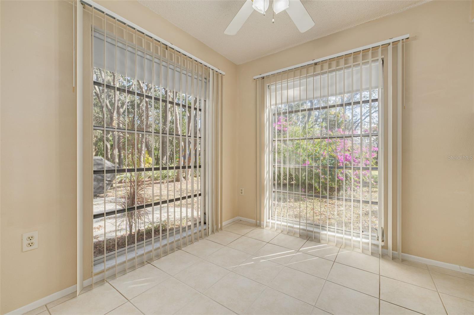 TIMBER OAKS - Residential