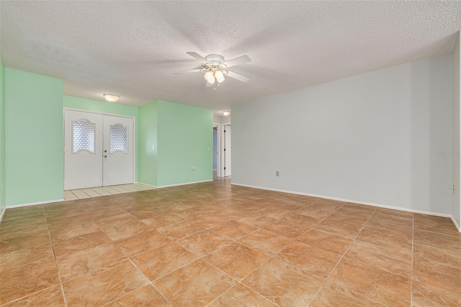 TIMBER OAKS - Residential