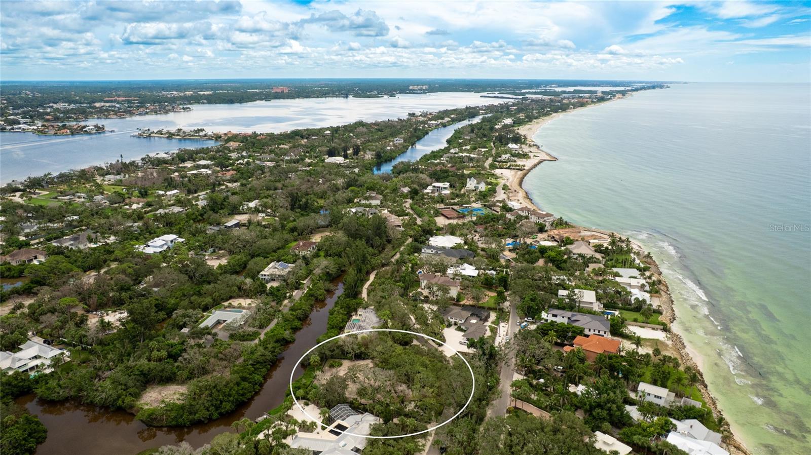 SIESTA PROPERTIES INC - Land