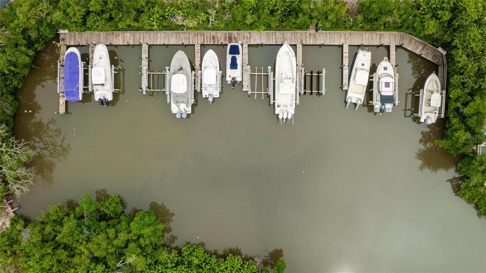 SIESTA PROPERTIES INC - Land