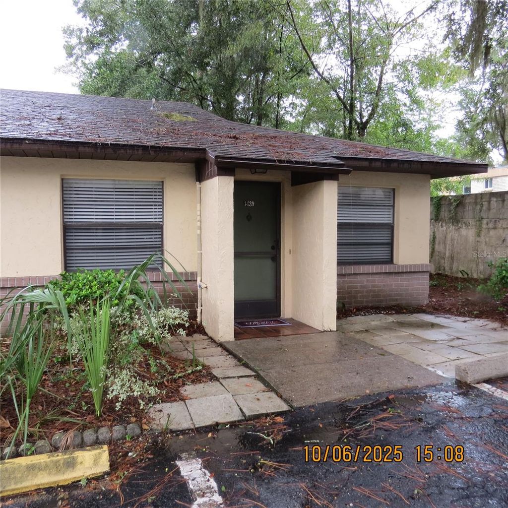 Photo of 3439 NW 21st Dr #J-3, Gainesville, FL 32605 (MLS # GC534534)
