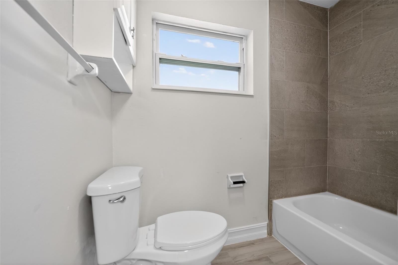 CUMBIES FIRST ADDITION TO APOPKA - Residential