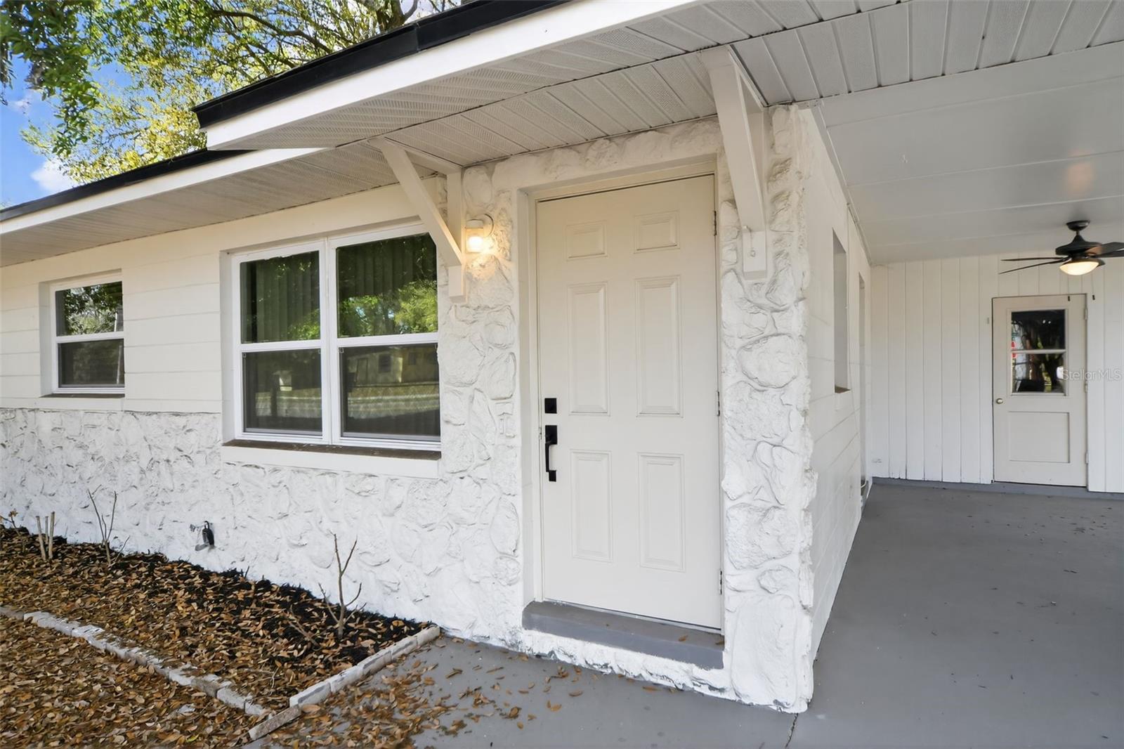 CUMBIES FIRST ADDITION TO APOPKA - Residential