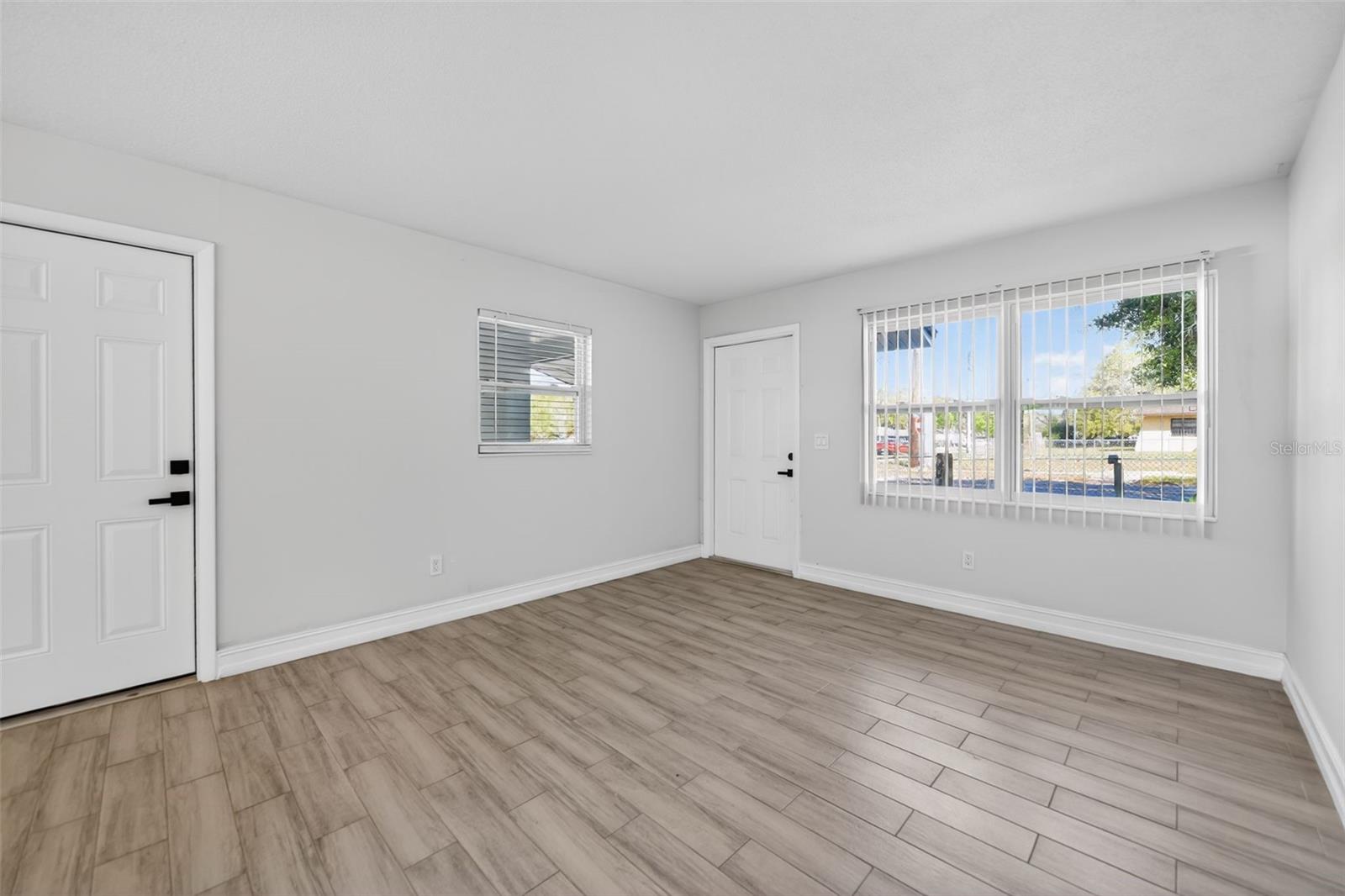 CUMBIES FIRST ADDITION TO APOPKA - Residential