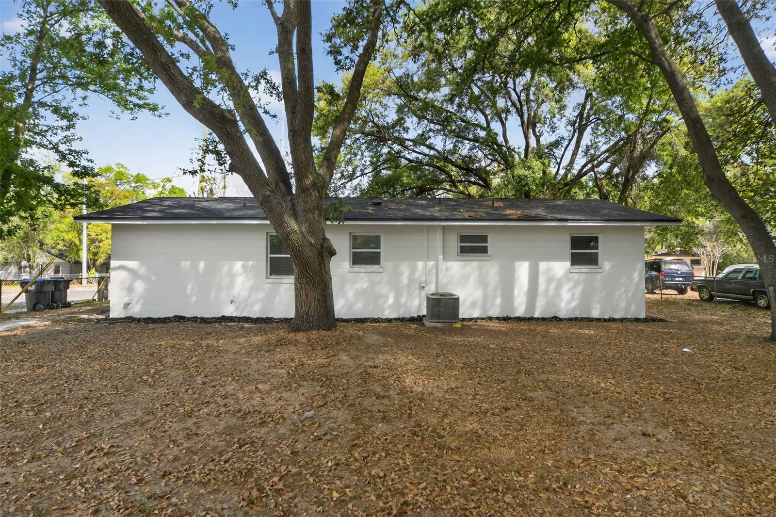 CUMBIES FIRST ADDITION TO APOPKA - Residential