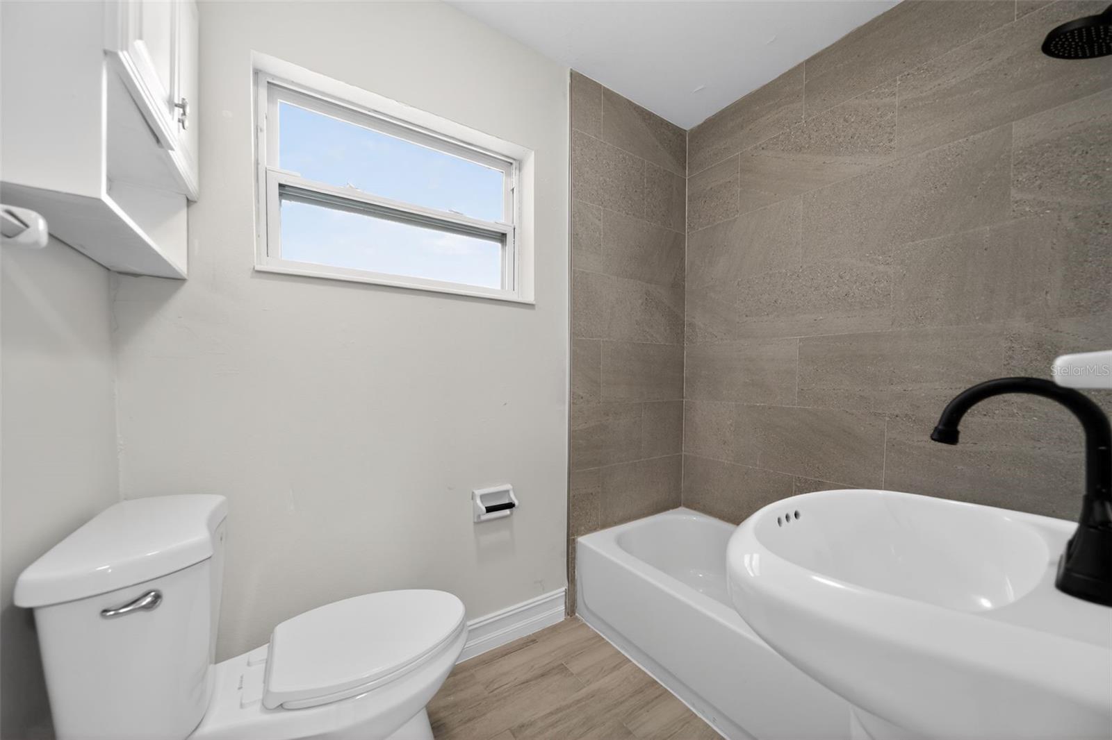 CUMBIES FIRST ADDITION TO APOPKA - Residential