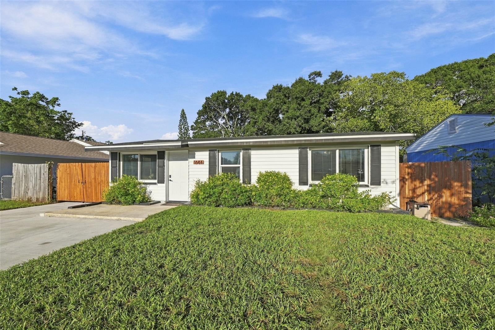 1684 CORAL WAY