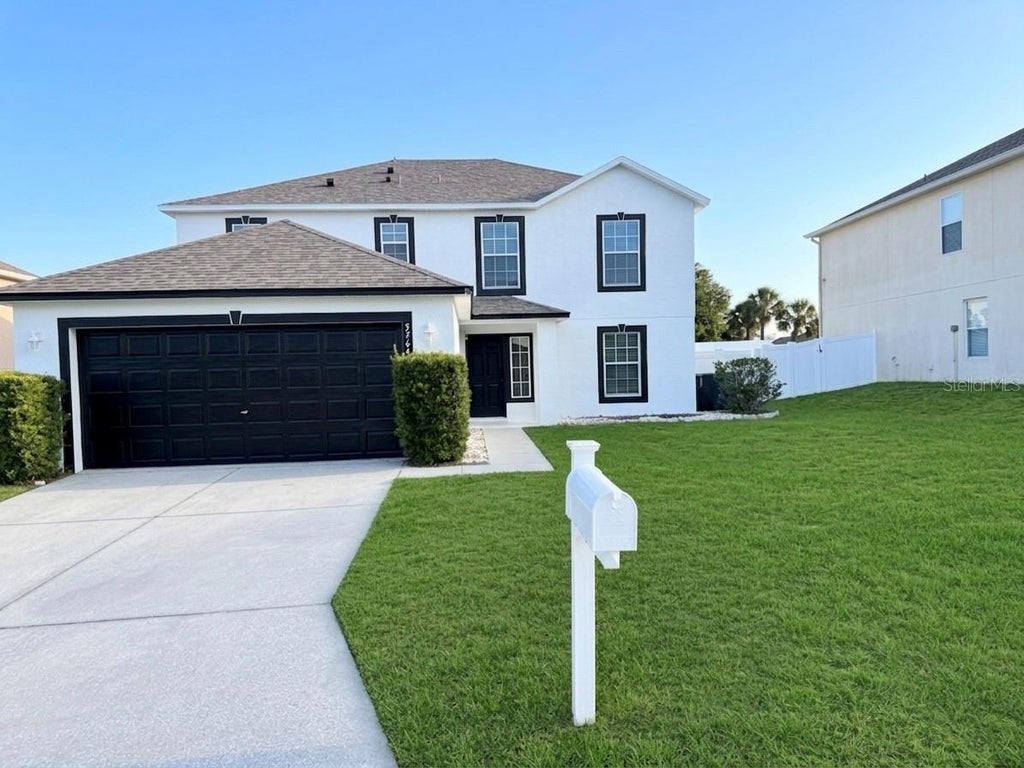 Photo of 5764 Royal Hills Circle, Winter Haven, FL 33881 (MLS # O6379870)