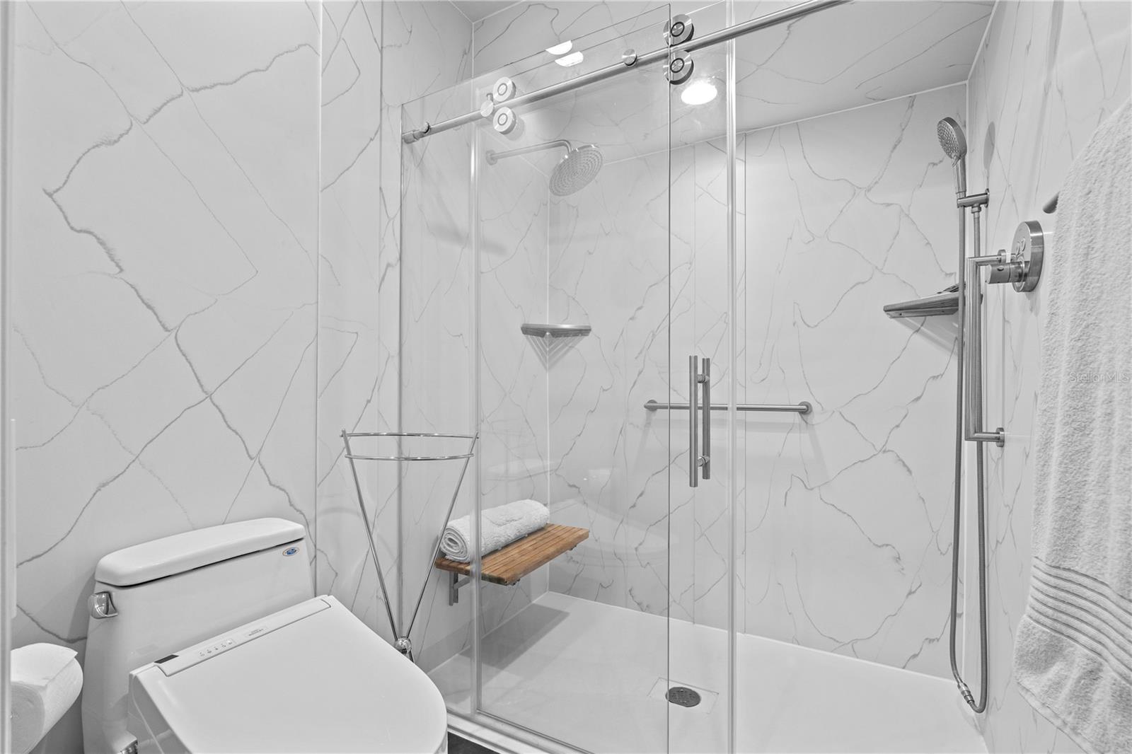 TIDY ISLAND PH I - Residential