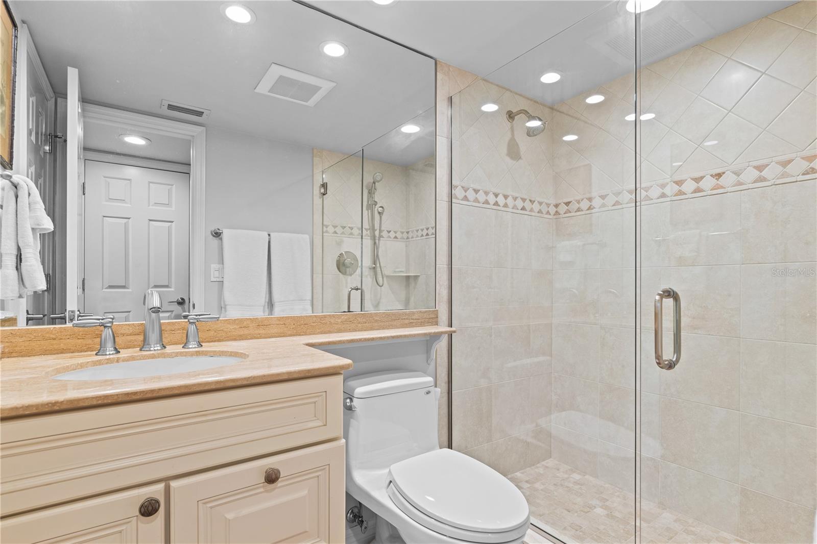 TIDY ISLAND PH I - Residential