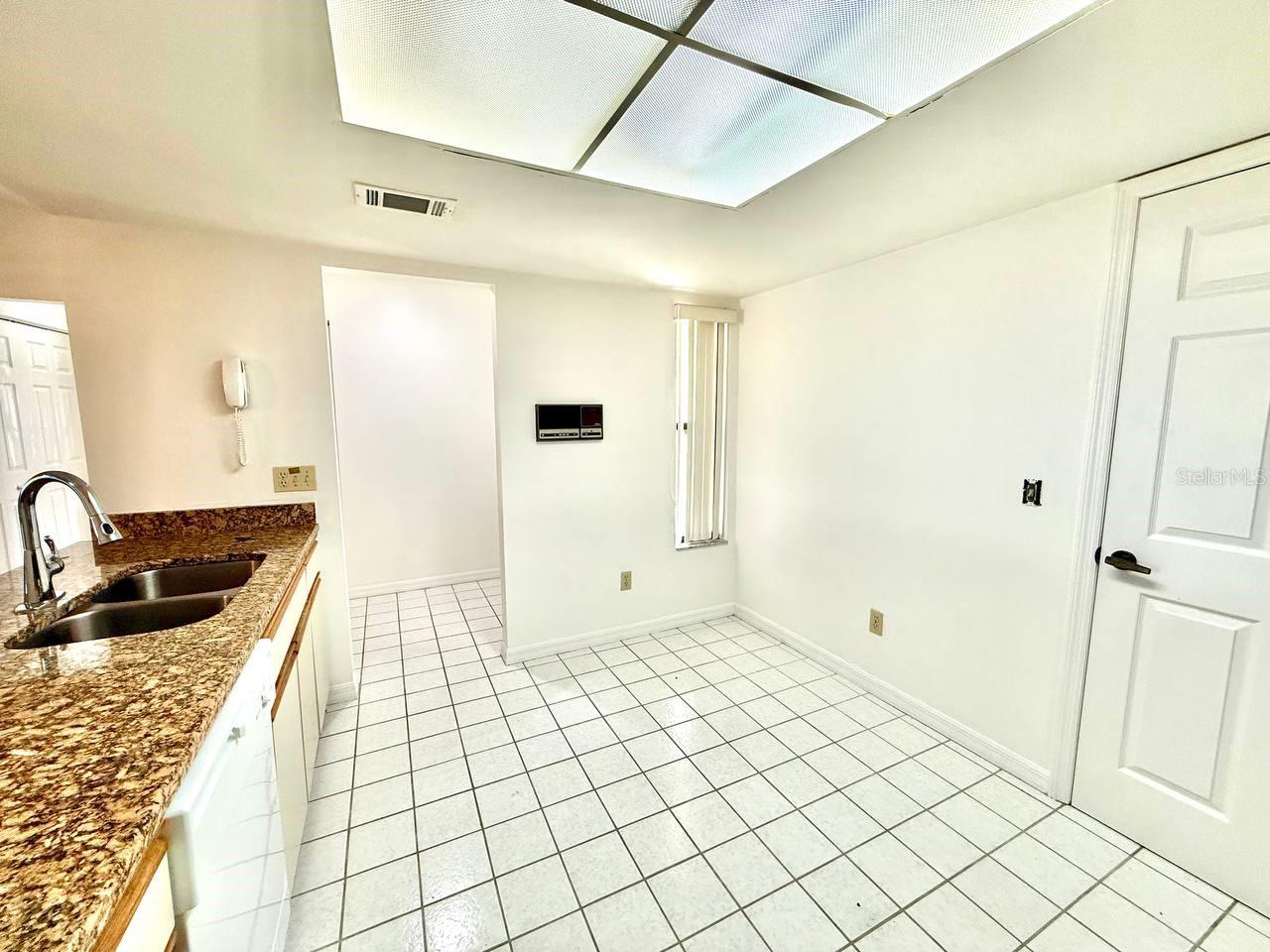 LAKEVIEW VILLAS AT PEBBLE CREE - Residential