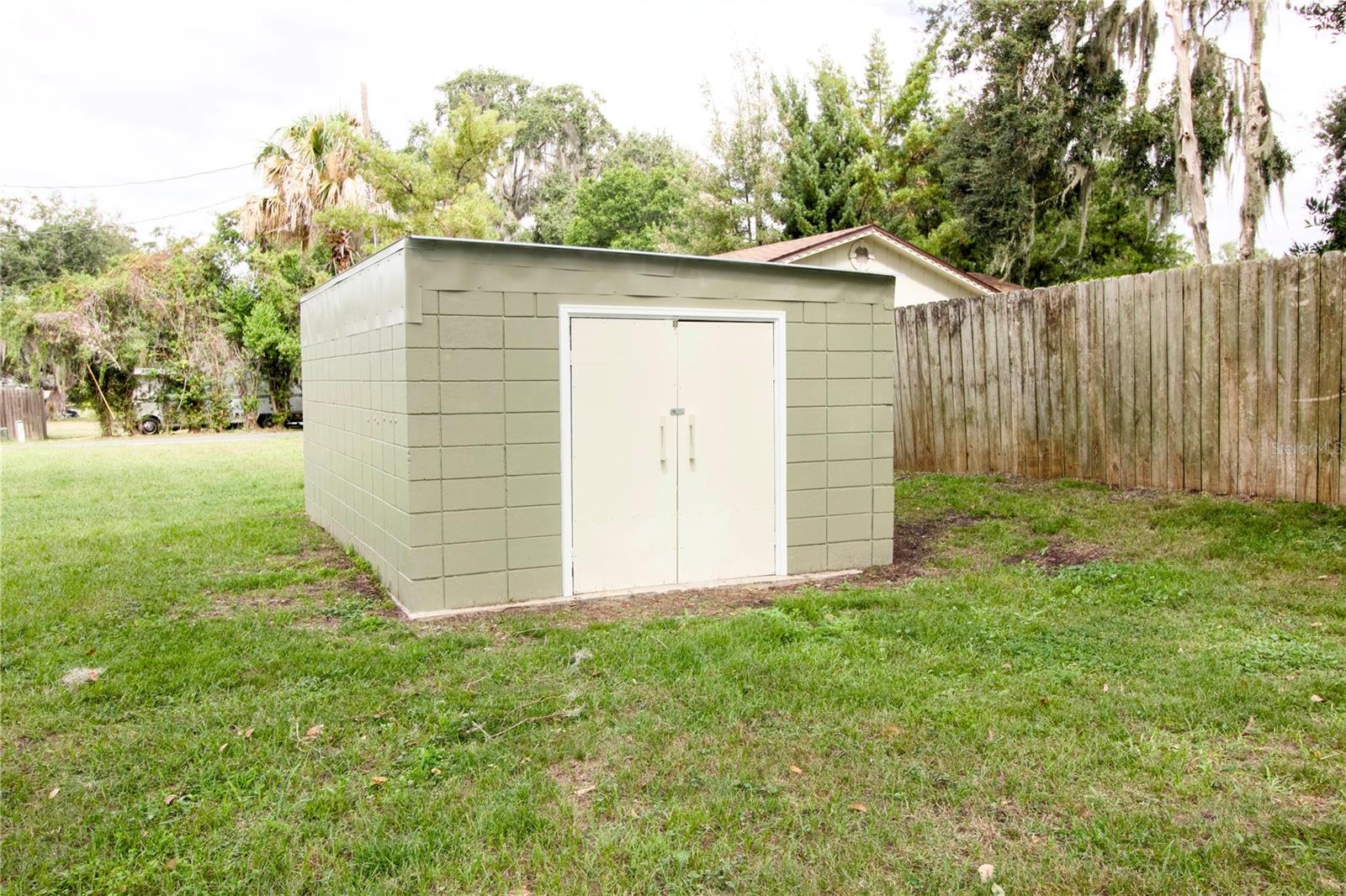 LEESBURG WHISPERING PINES ANNEX - Residential