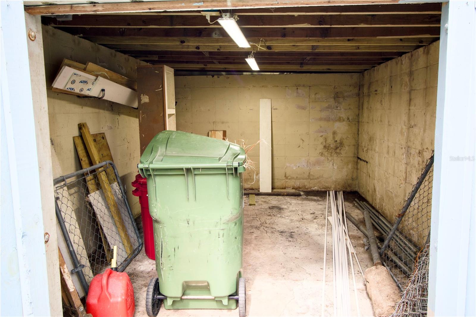 LEESBURG WHISPERING PINES ANNEX - Residential