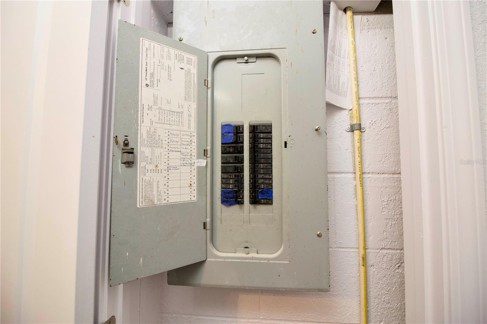 LEESBURG WHISPERING PINES ANNEX - Residential