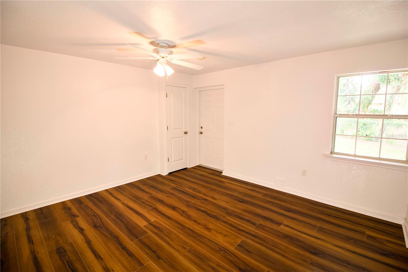 LEESBURG WHISPERING PINES ANNEX - Residential