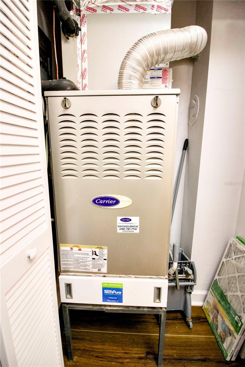 LEESBURG WHISPERING PINES ANNEX - Residential