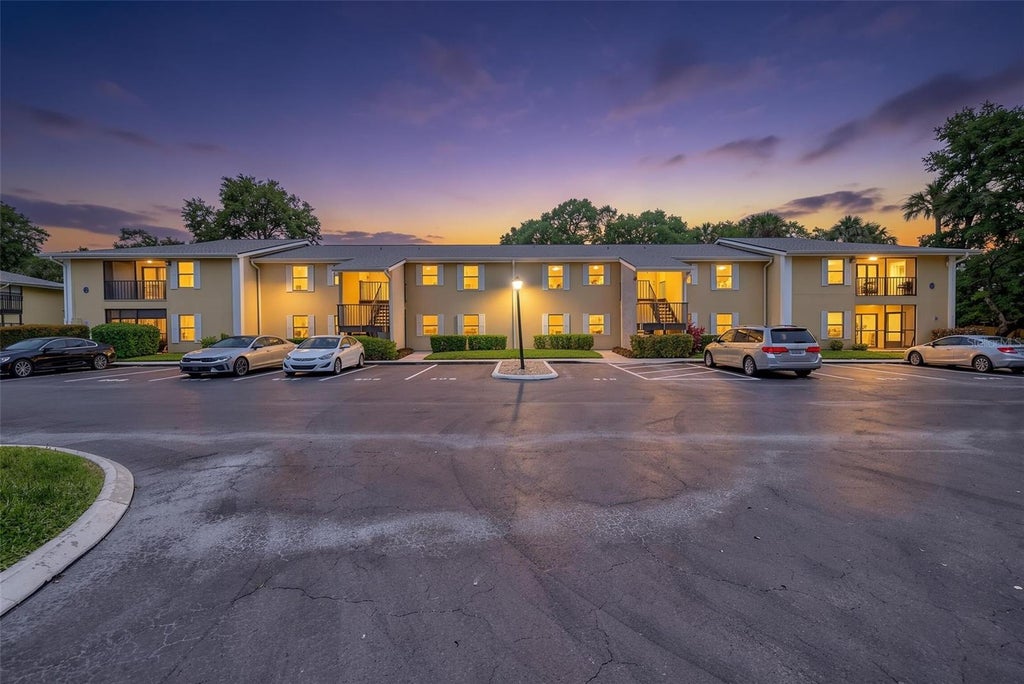 Photo of 3001 58th Avenue S #612, St Petersburg, FL 33712 (MLS # TB8517628)