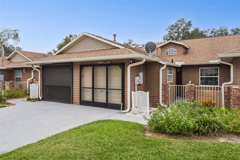 Tiny photo for 5546 Rosewall Cir, Leesburg, FL 34748 (MLS # G5119574)