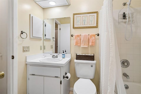 Tiny photo for 5546 Rosewall Cir, Leesburg, FL 34748 (MLS # G5119574)