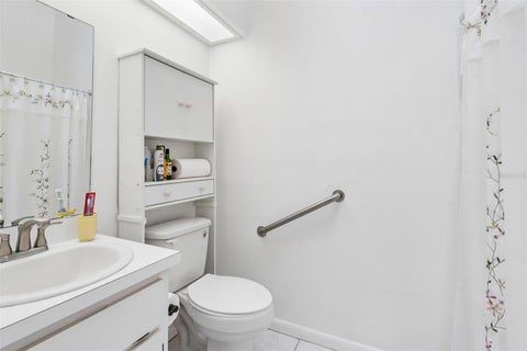 Tiny photo for 5546 Rosewall Cir, Leesburg, FL 34748 (MLS # G5119574)