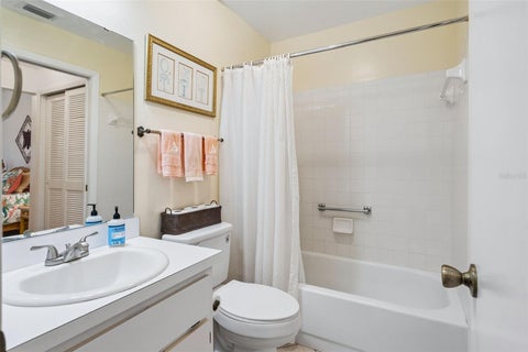 Tiny photo for 5546 Rosewall Cir, Leesburg, FL 34748 (MLS # G5119574)