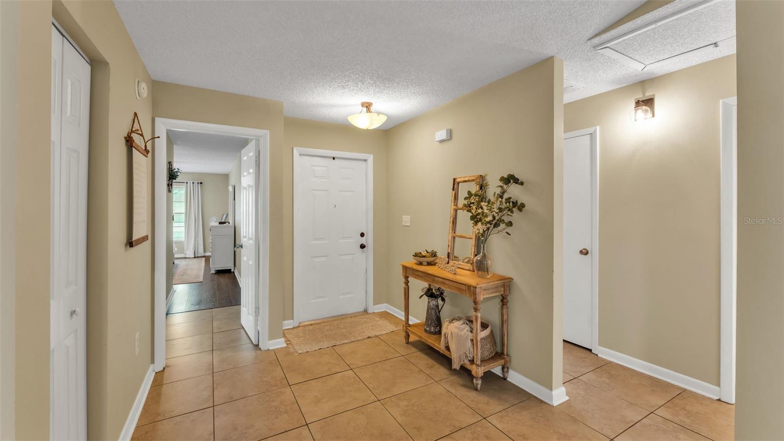 ARROWHEAD ESTATES - Residential