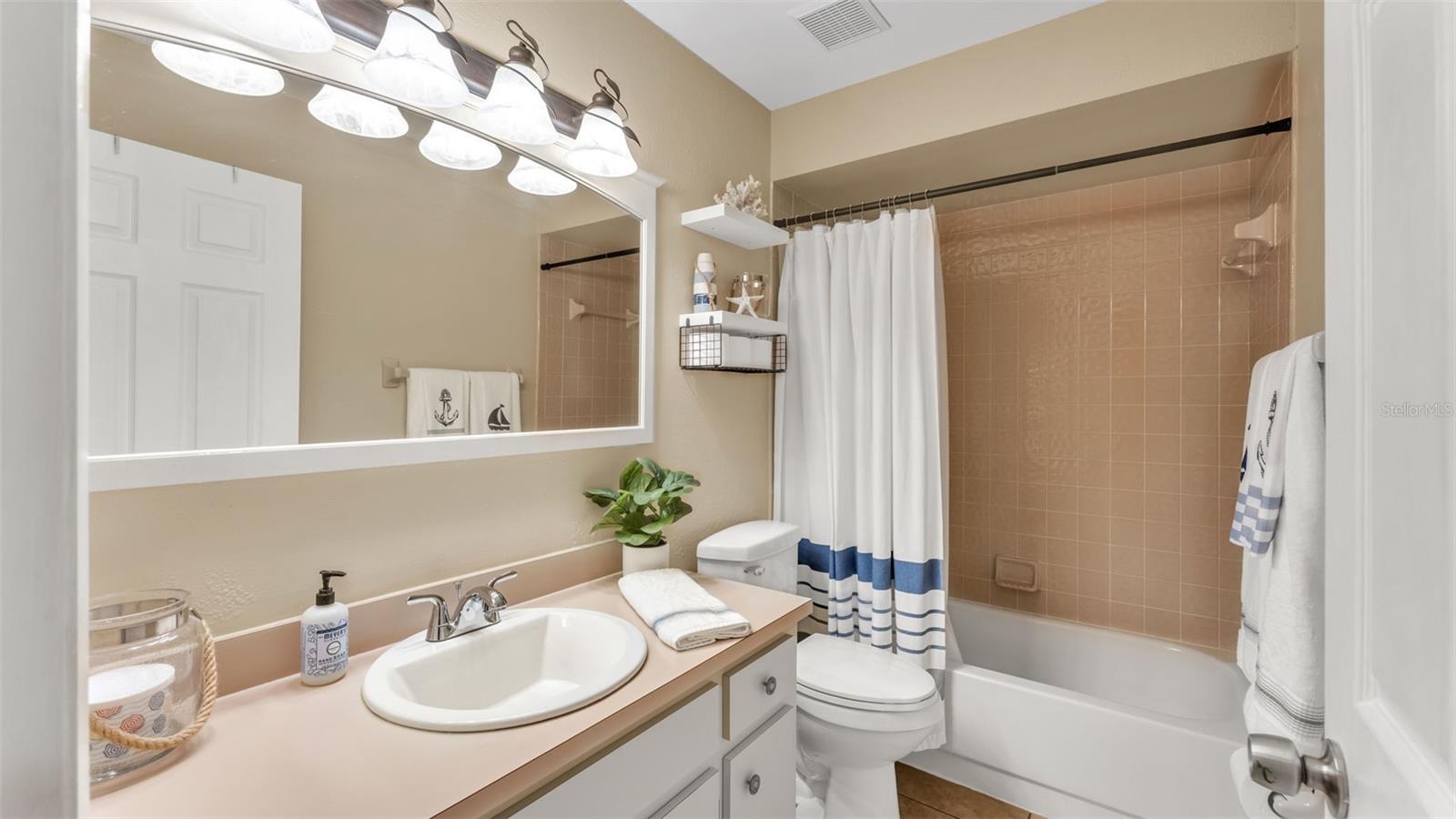 ARROWHEAD ESTATES - Residential