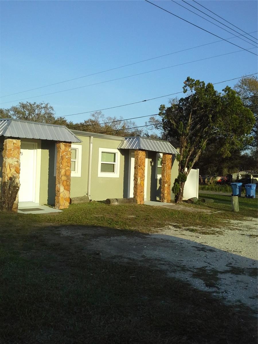 TROPICAL ACRES UNIT NO 1 TRACT 1 LESS E 145 FT BLK - Residential Lease