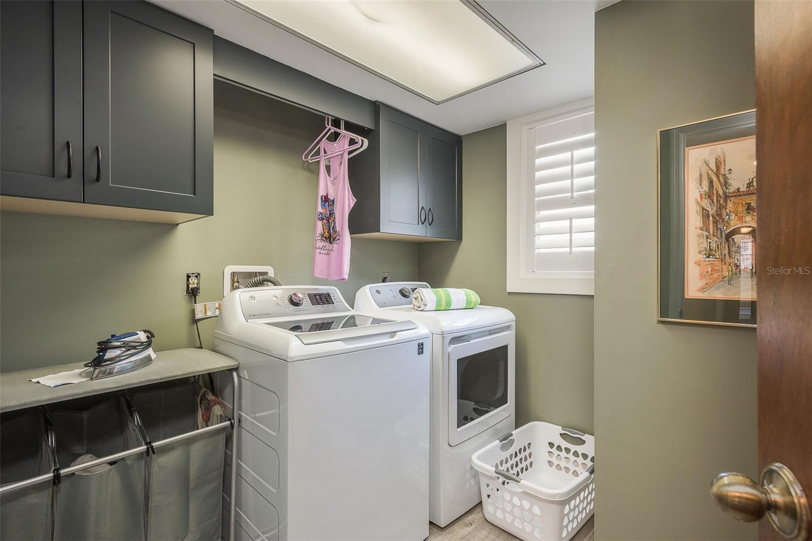 BAYWOOD VILLAGE SEC 5 - Residential