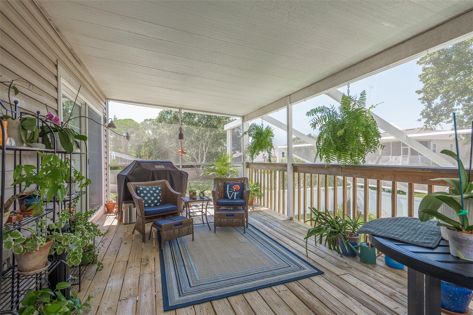 BAYWOOD VILLAGE SEC 5 - Residential