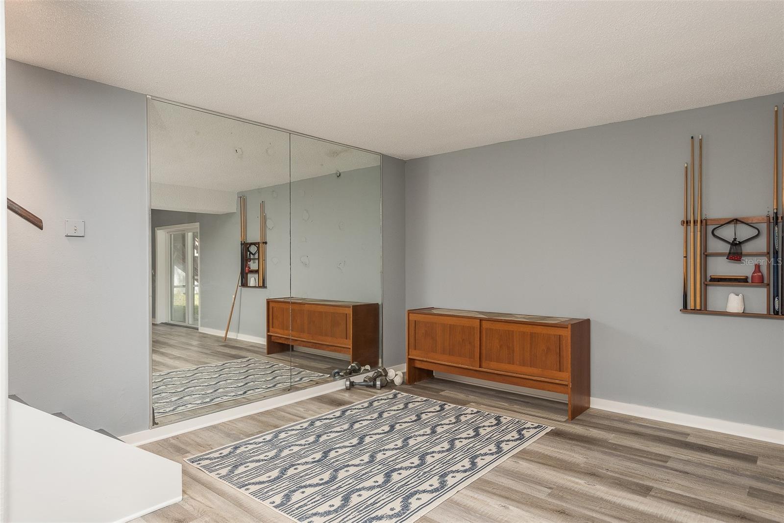 BAYWOOD VILLAGE SEC 5 - Residential