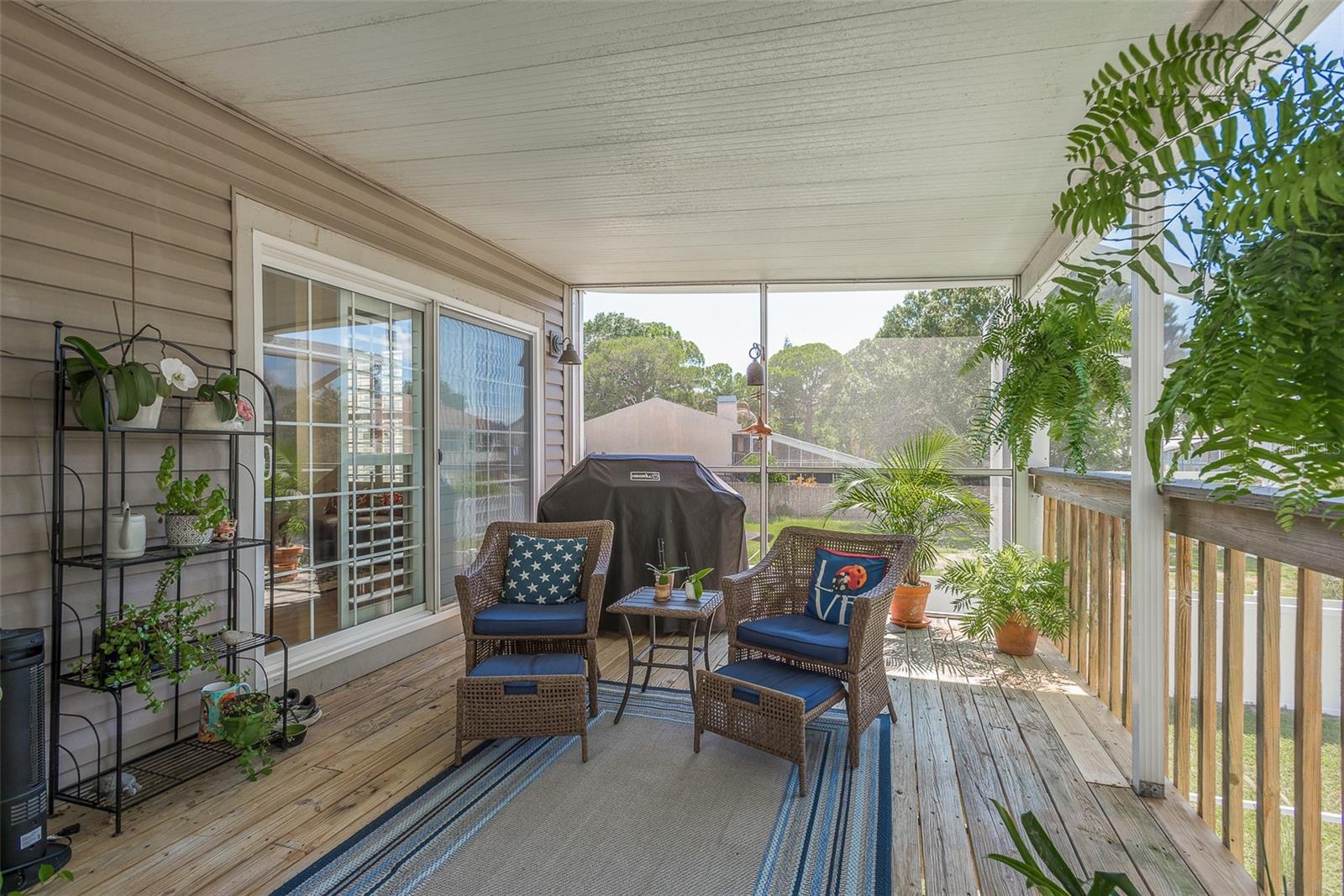 BAYWOOD VILLAGE SEC 5 - Residential